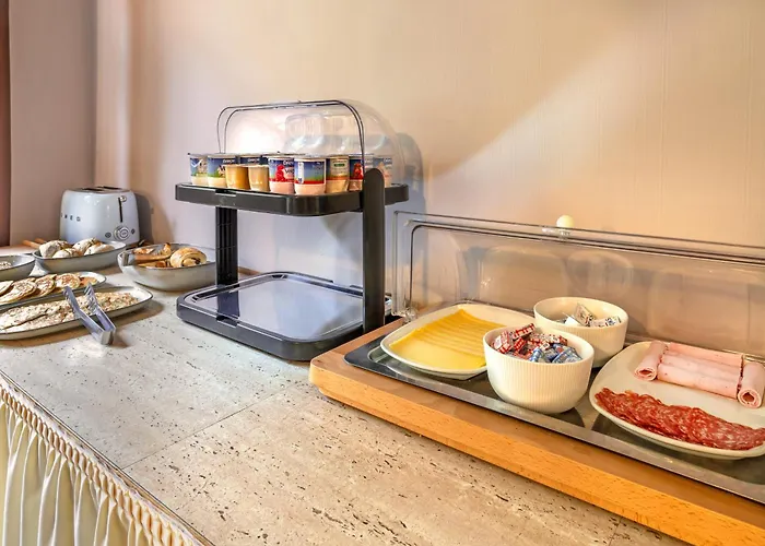 Logis De La Corniche Отель