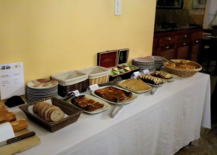 Logis De La Corniche 3* Брест