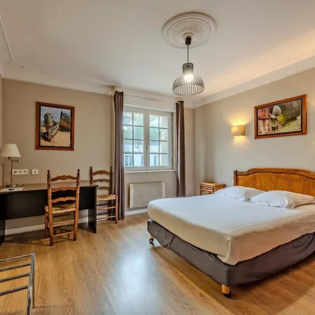 Logis De La Corniche 3*