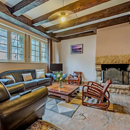 Logis De La Corniche Szálloda Breszt