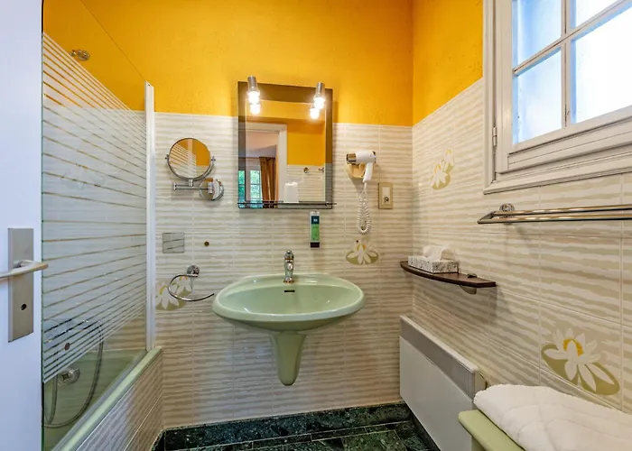 Logis De La Corniche Hotel Brest